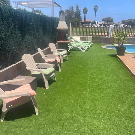 Private - Sleeps 6 - Heated Pool - Air Con 빌라 칼레타데푸스테